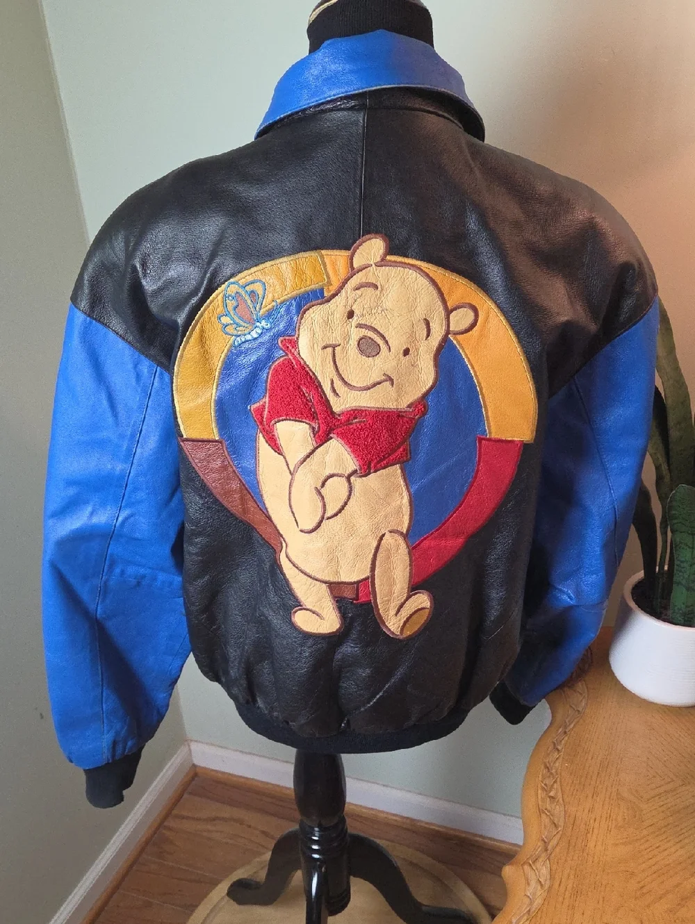 Disney Winnie The Pooh Vintage Leather Jacket - Picture 2 of 13